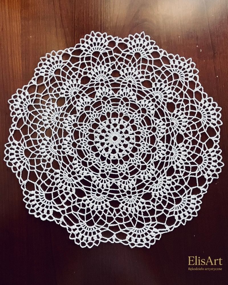 Biała perełka 42 cm